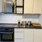 شقة Charmantes Mit Balkon - Kueche - Smarttv *